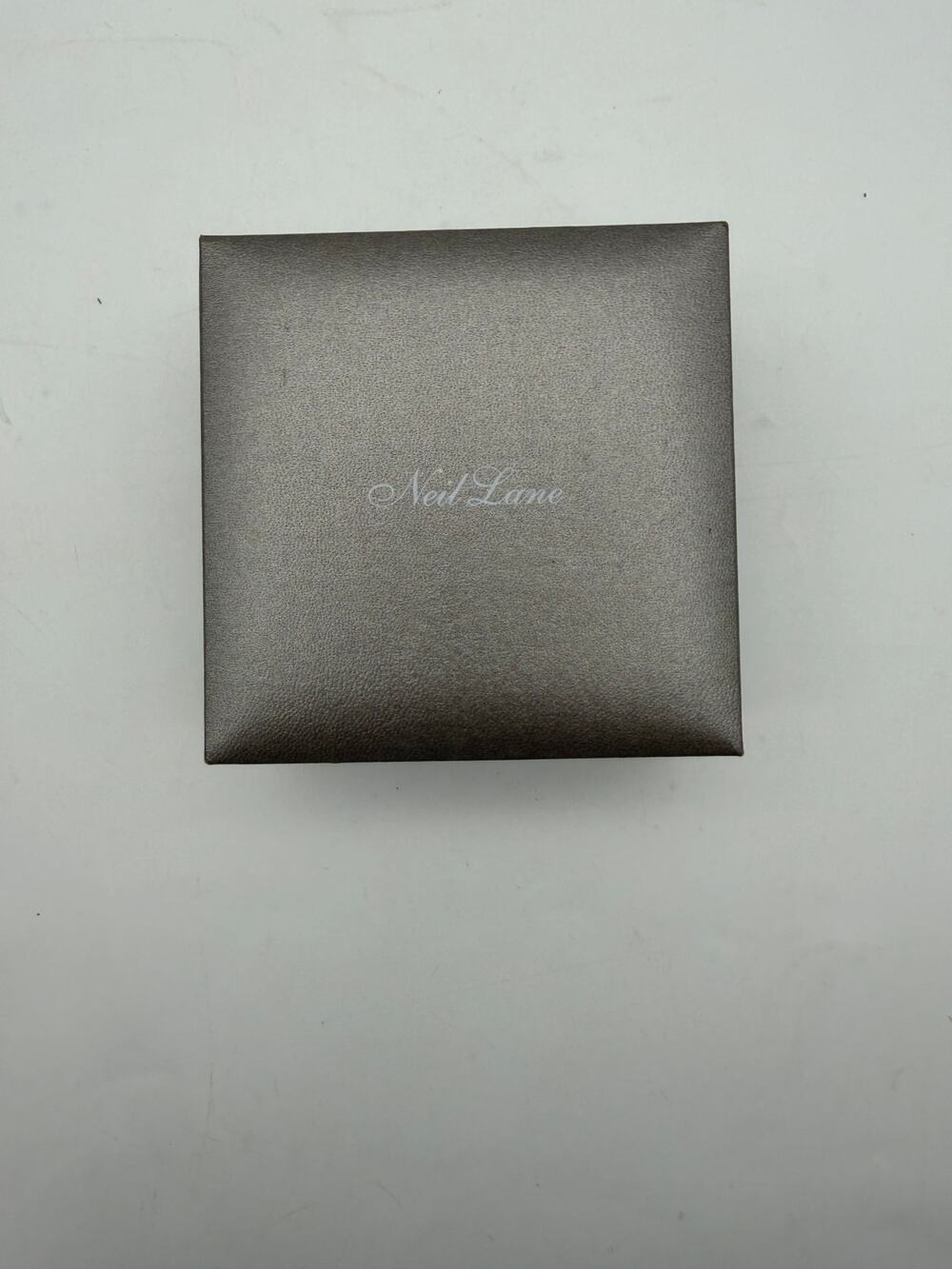 Neil Lane Necklace Box